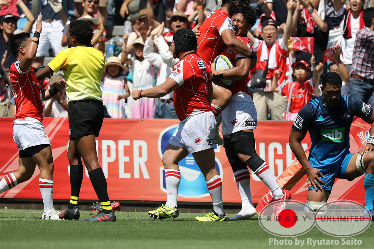 勝利を自信に 敗戦を糧に ブルーズに圧勝のサンウルブズと日本ラグビーの未来 Rugby Unlimited ラグビーの今を配信するwebマガジン 勝利を自信に 敗戦を糧に ブルーズに圧勝のサンウルブズと日本ラグビーの未来 Rugby Unlimited ラグビーの今を配信するwebマガジン